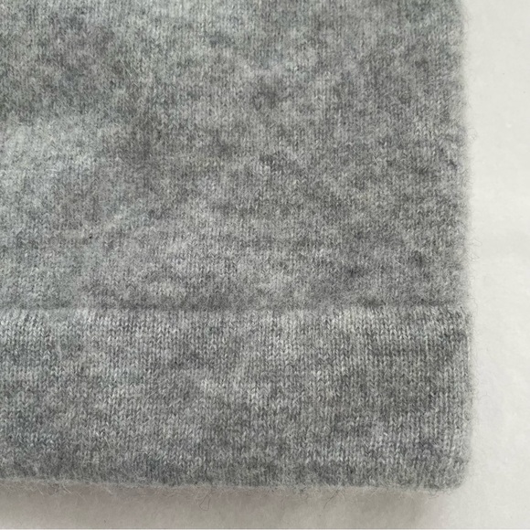 Cashmere Hudson North Sweater Size Large Heathered Grey Quiet Luxury Soft - Picture 10 of 13